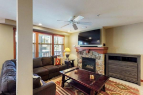 2307- Two Bedroom Den Deluxe Eagle Springs East Hotel Room Salt Lake City